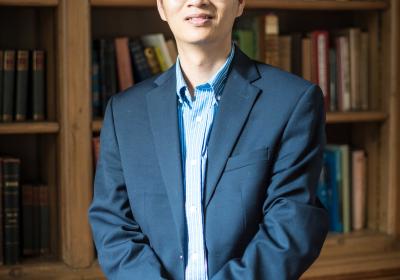 Assistant Professor of History of Art Jie Shi