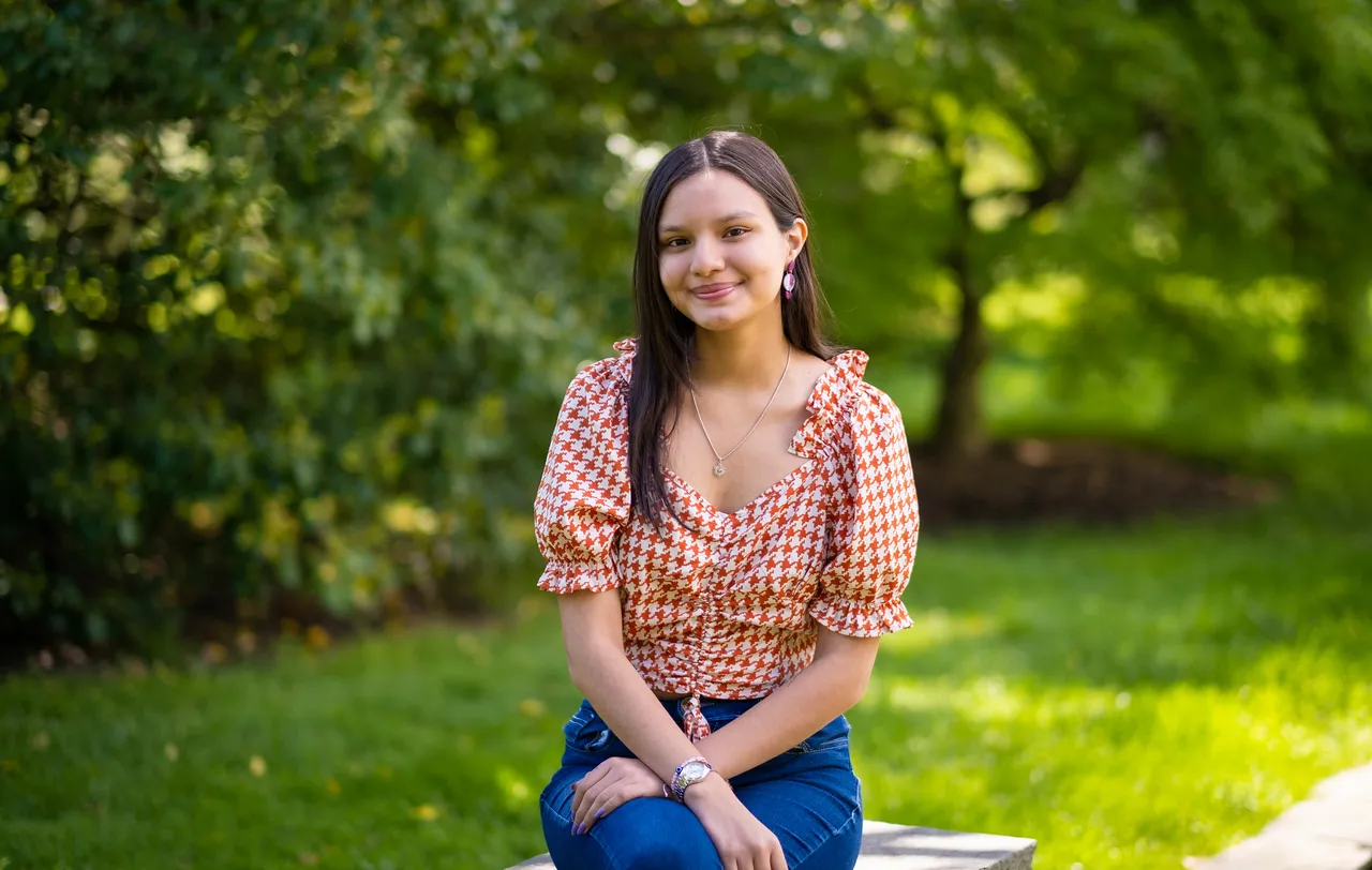 Sofia explains her academic journey and research expereince