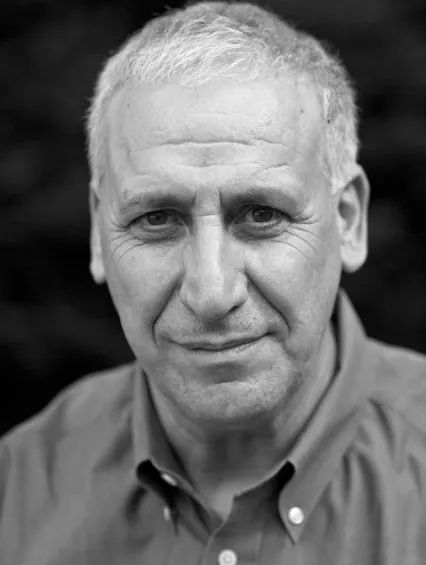 thumbnail_Edward Hirsch,