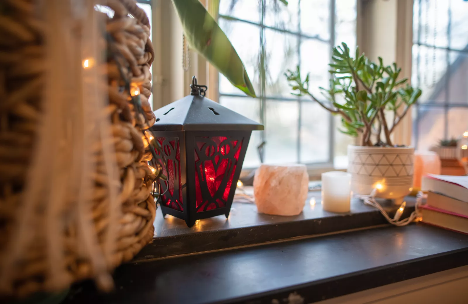objects on dorm room window ledge