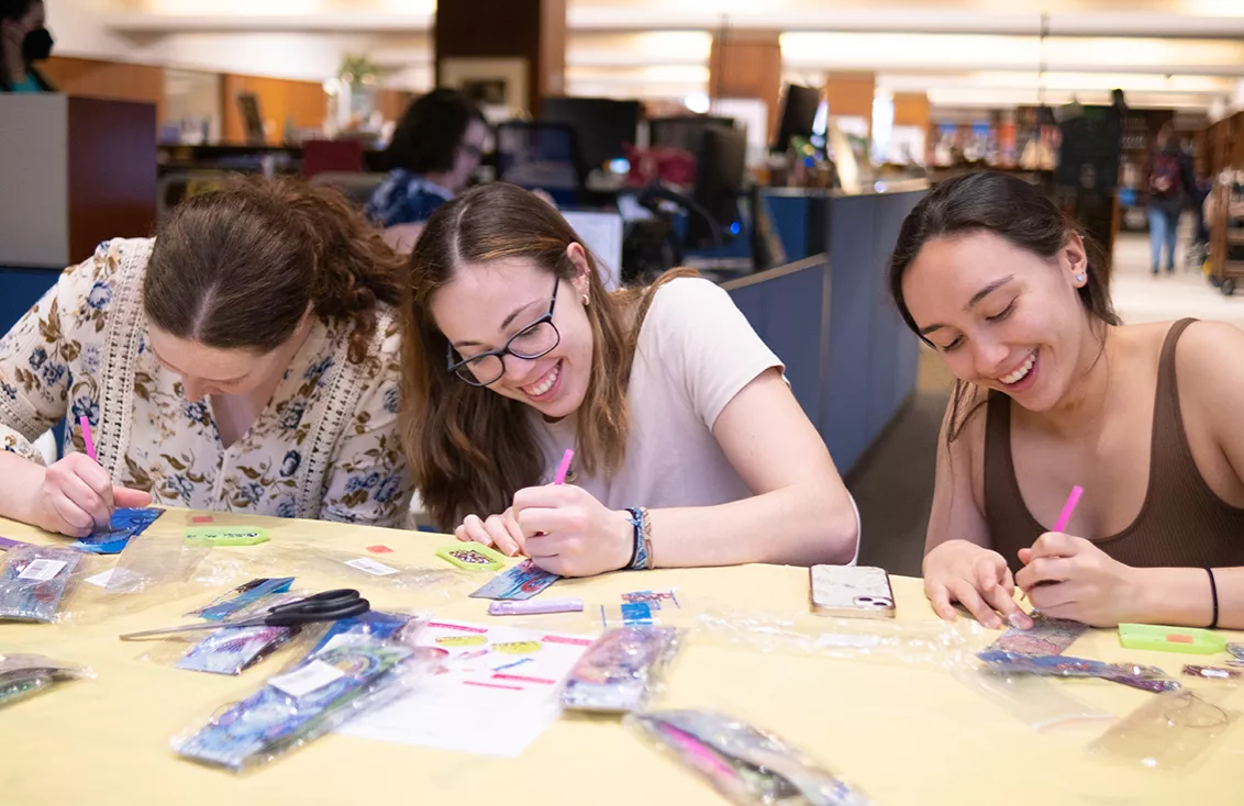 Student Engagement - Clubs - Arts & Crafts
