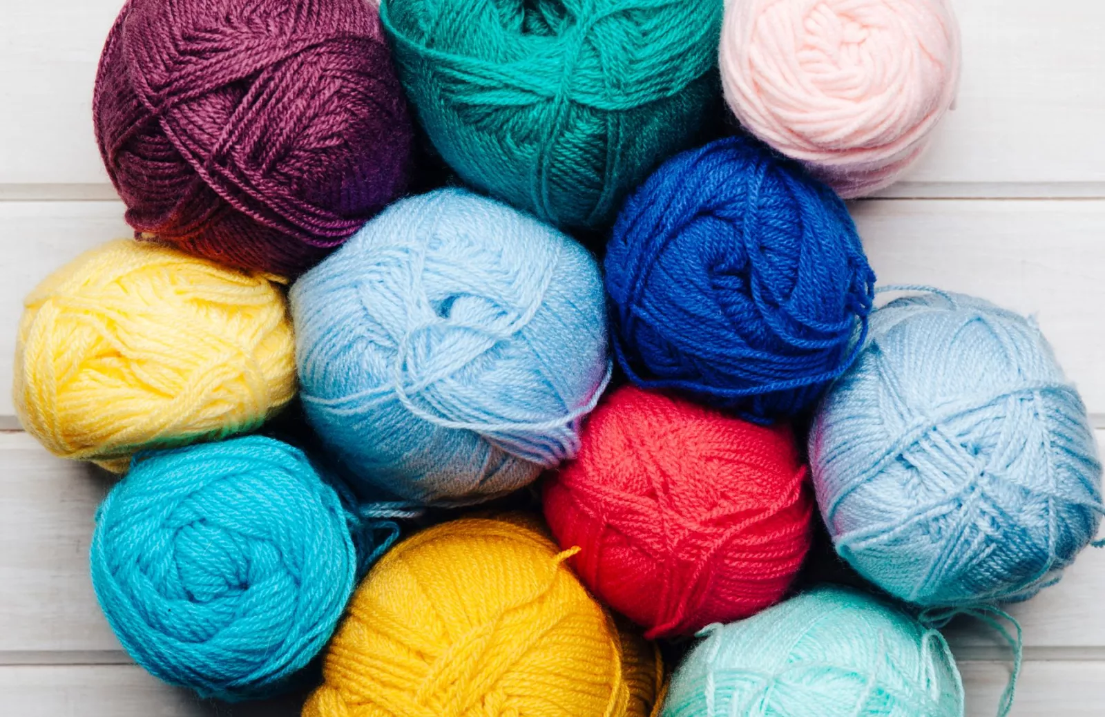 Knitting yarn