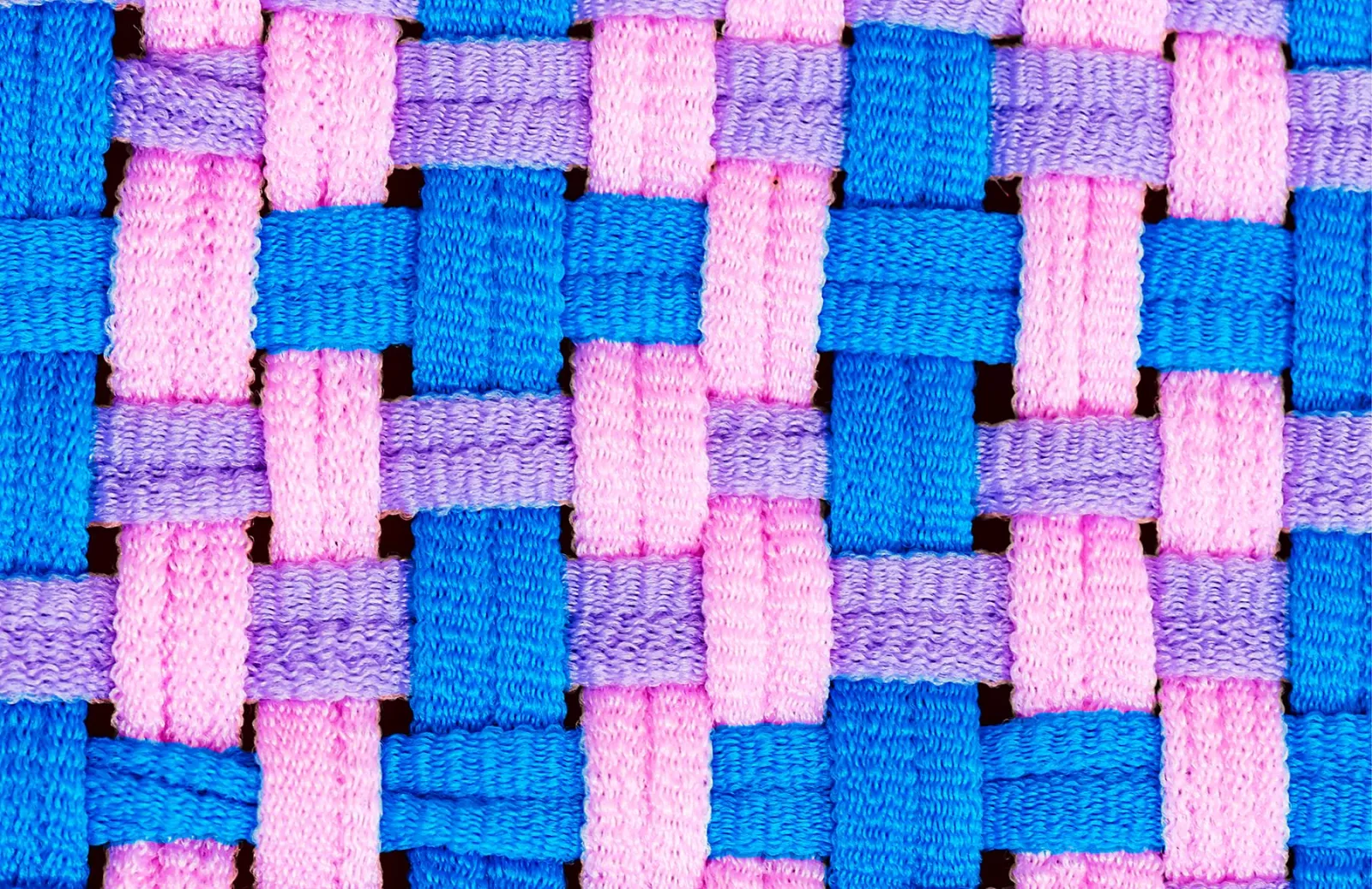 weaving pink and blue