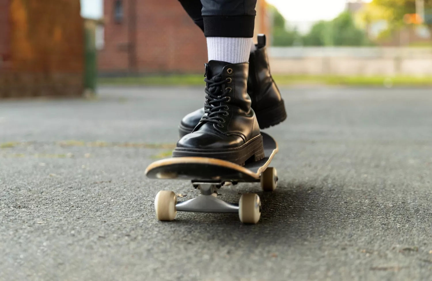 Skateboard