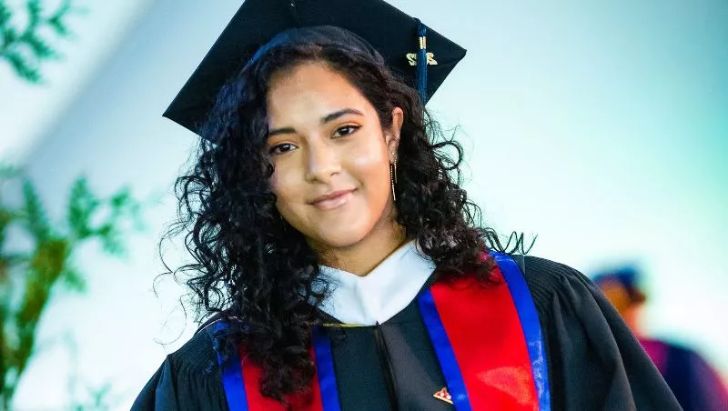 Photo of Nitisha Bhandari at Commencement 2022.