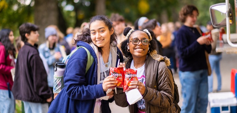 First-Year Experience - Dining Services