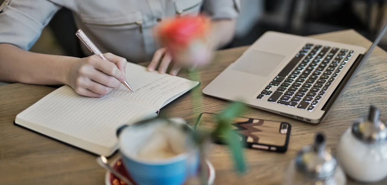 Laptop and notebook