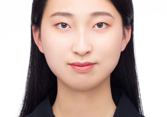 Headshot of Guangbo Chen '25