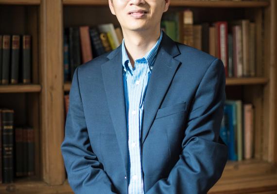 Assistant Professor of History of Art Jie Shi