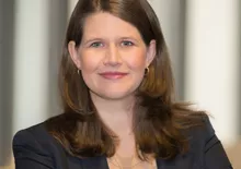 Trisha Hall '98