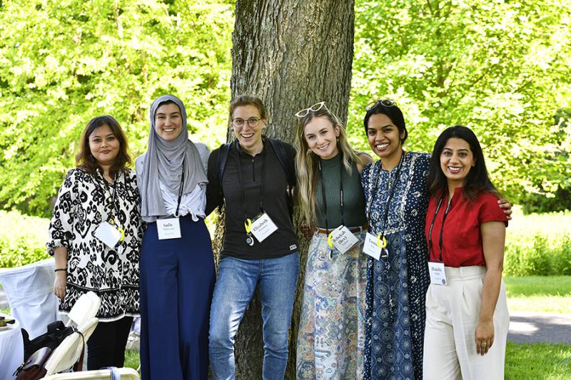 Members of the Classes of 2013 and 2018 mingle at the Welcome Lunch.