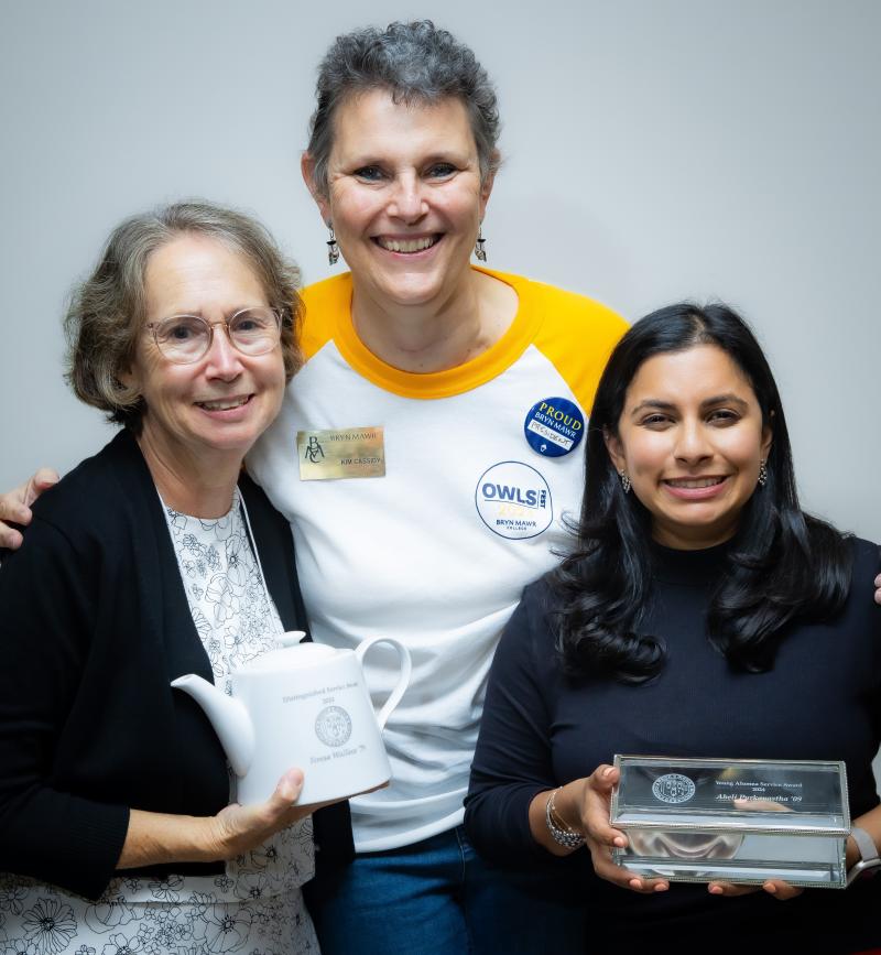 Teresa Wallace '79 with President Kim Cassidy and Aheli Purkayastha '09